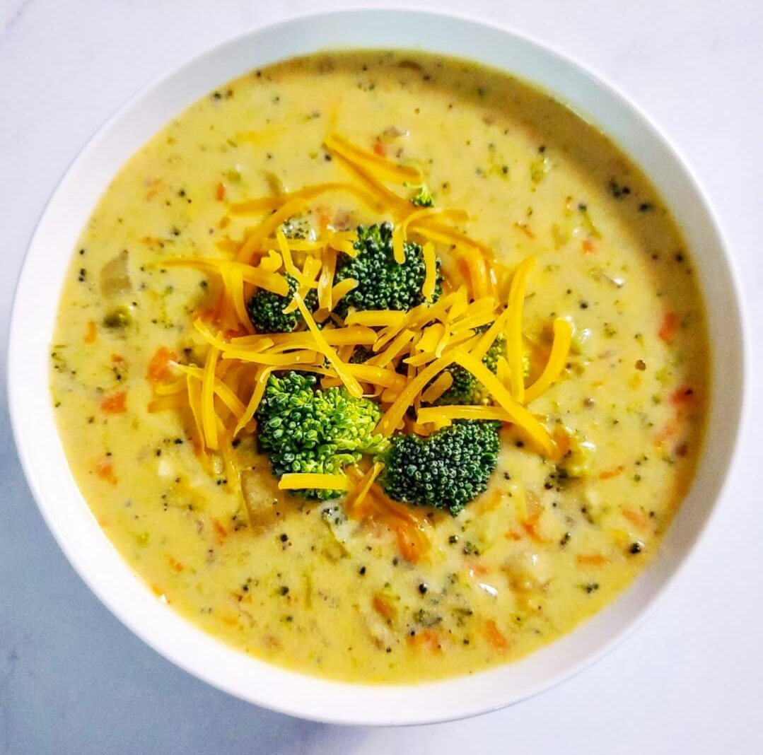 Healthy Panera-Style Broccoli Cheddar Soup (No Heavy Cream!)